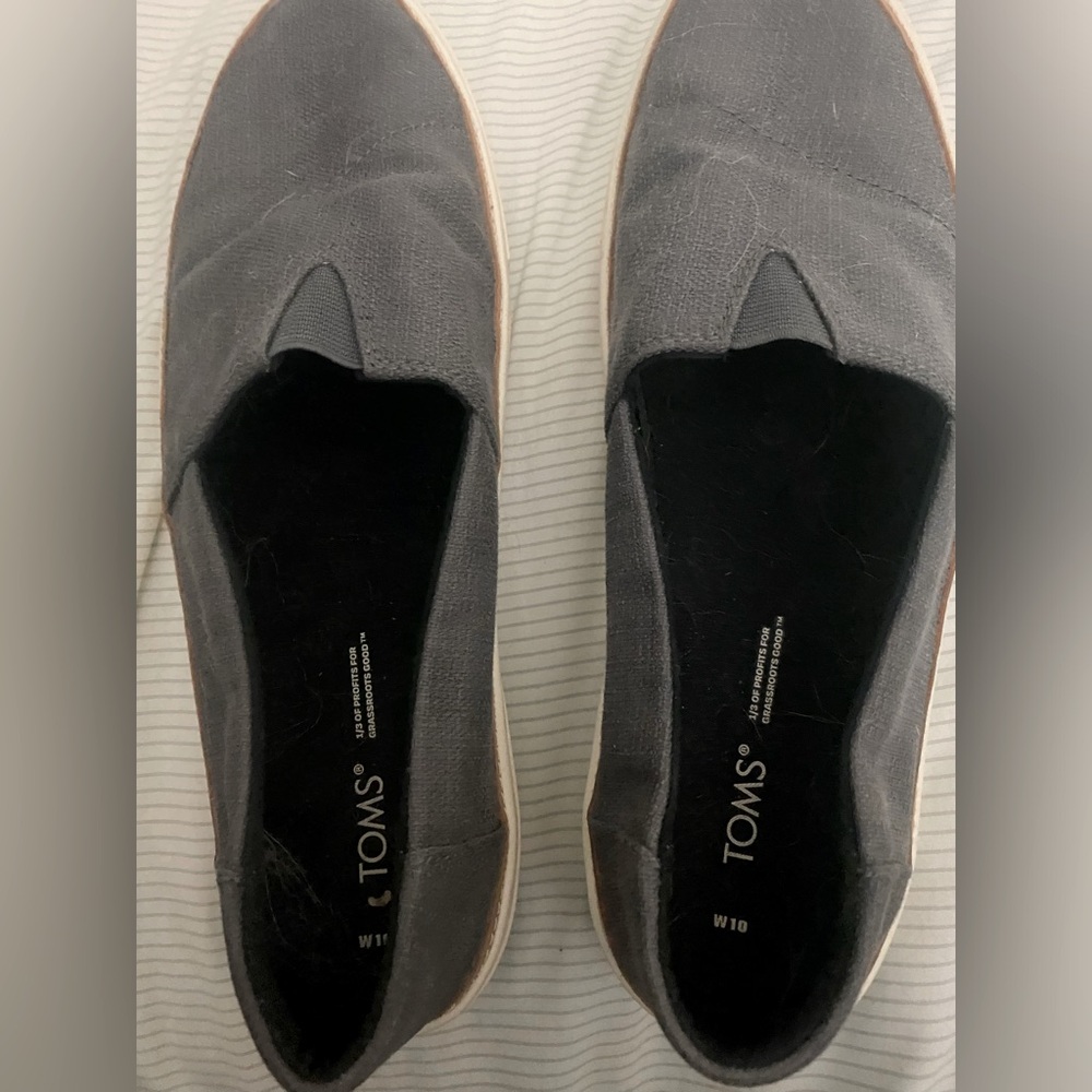 Toms Parker Slip On Size 10